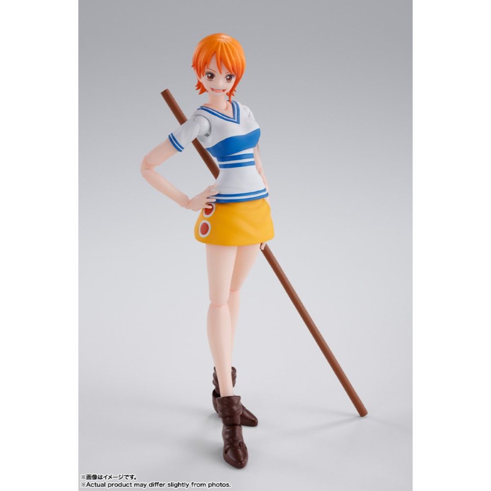 Bandai S.H.Figuarts One Piece Nami (Romance Dawn)