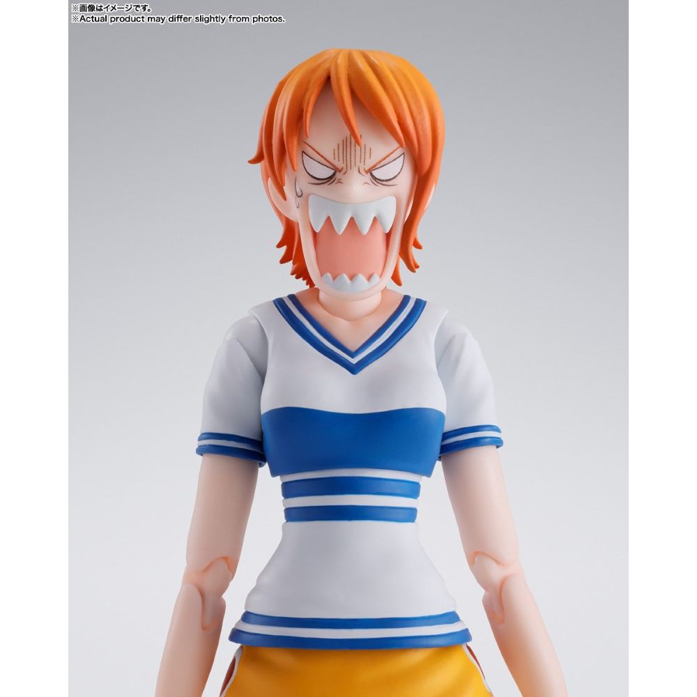 Bandai S.H.Figuarts One Piece Nami (Romance Dawn)