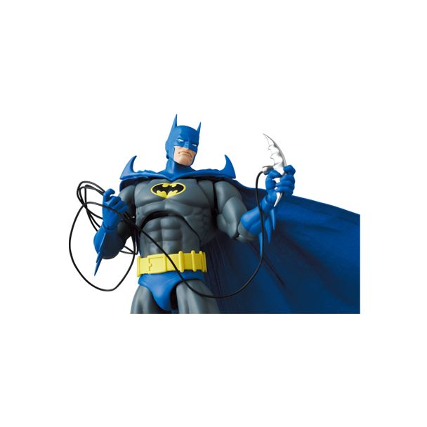 MAFEX 215 Knight Crusader Batman
