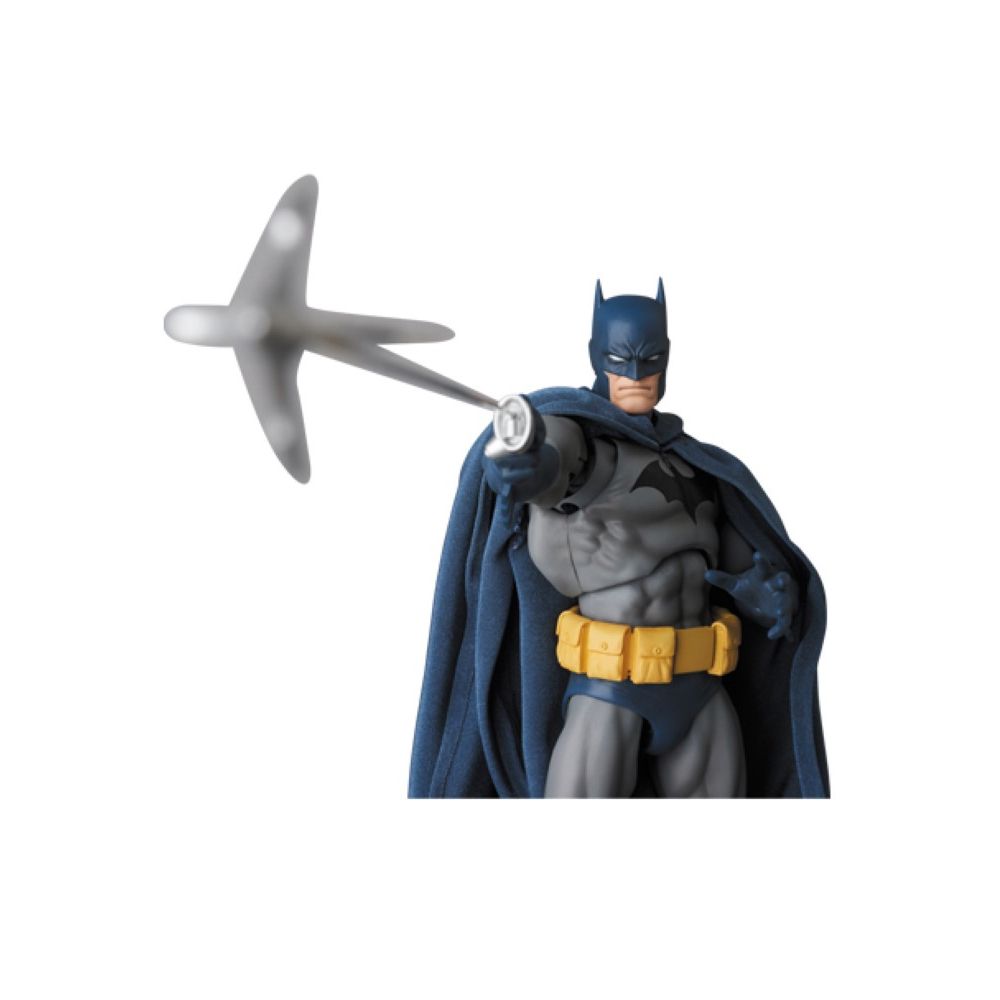 MAFEX 105 Hush Batman Reissue