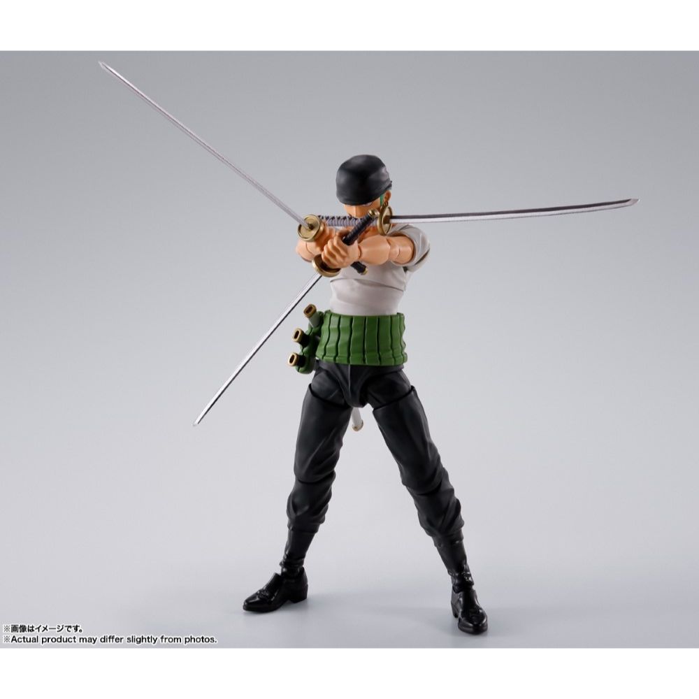 Bandai S.H.Figuarts One Piece Roronoa Zoro Romance Dawn