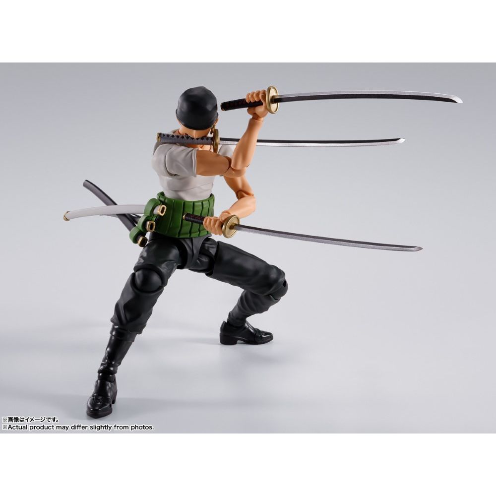 Bandai S.H.Figuarts One Piece Roronoa Zoro Romance Dawn