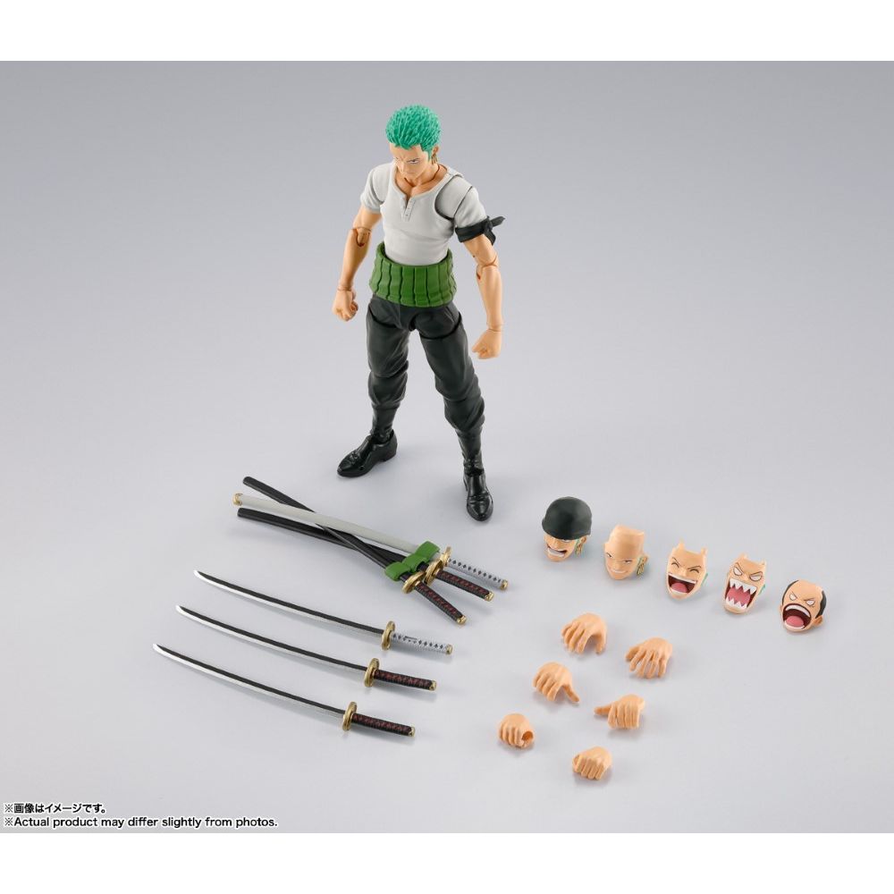 Bandai S.H.Figuarts One Piece Roronoa Zoro Romance Dawn