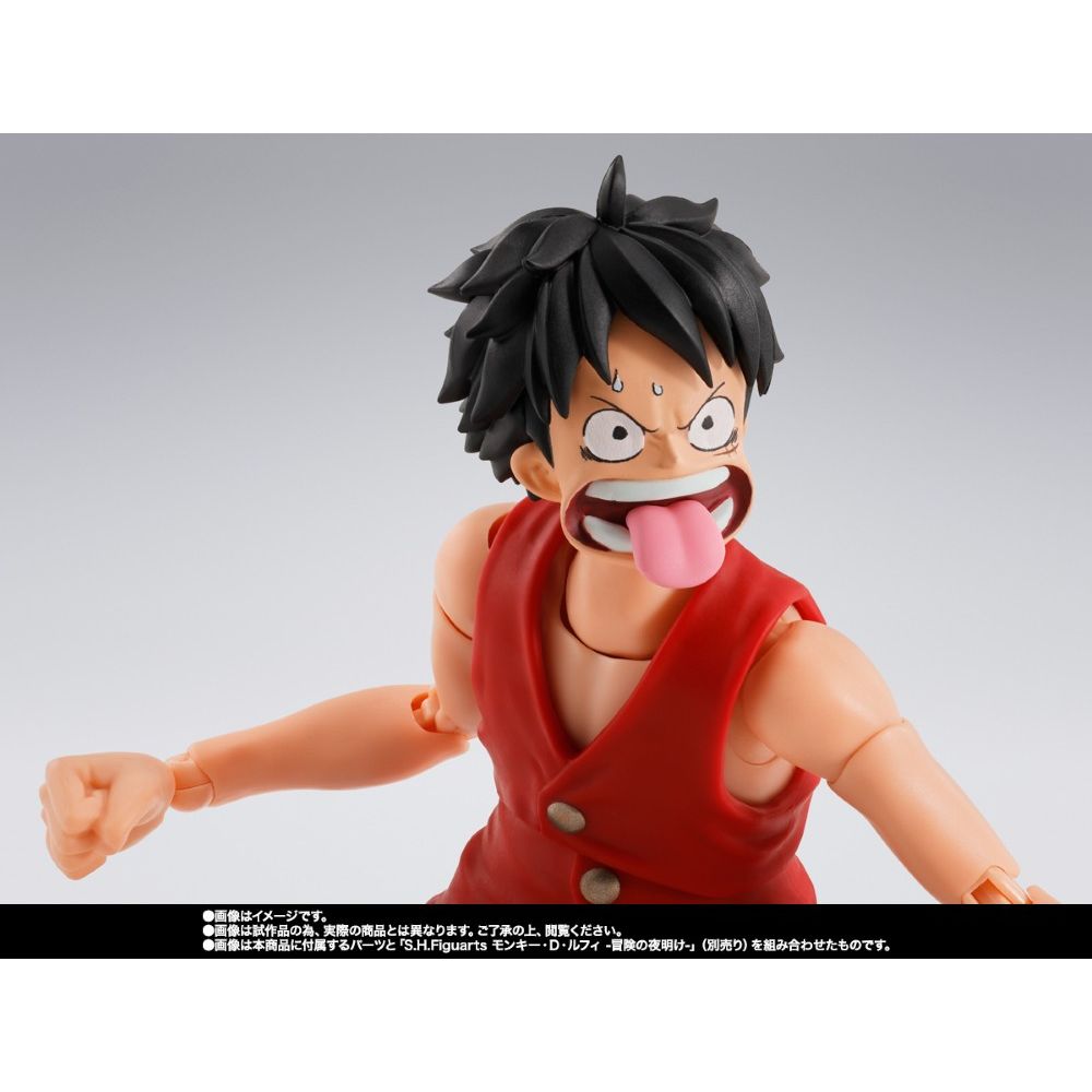 PREORDER Bandai S.H.Figuarts One Piece Dracule Mihawk