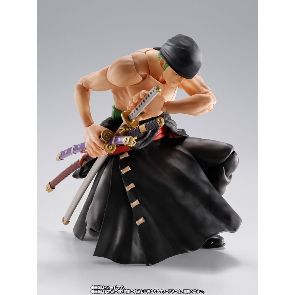 PREORDER Bandai S.H.Figuarts One Piece Roronoa Zoro The King of Hell